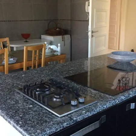 Sunny Golf And Free Parking